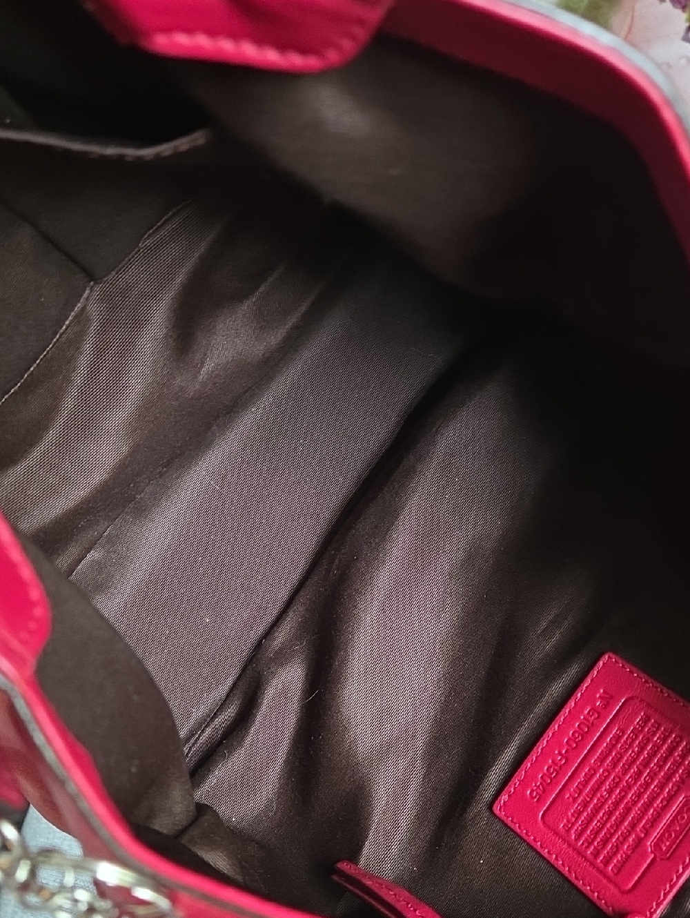 COACH Red Medium SOHO Pleated Leather Shoulder Bag 2006 - Picture 15 of 15
